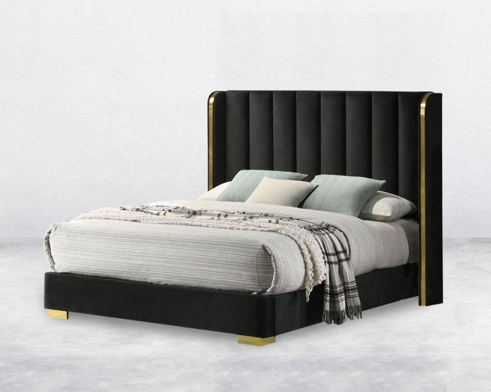 Naiara Queen Bed With Storage
